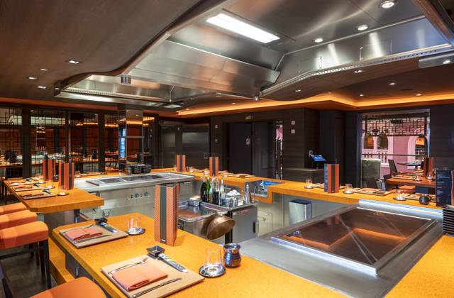 海渡鉄板焼き