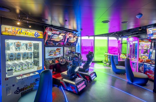ゲームホール